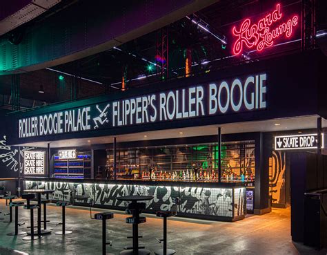 Flipper's Roller Boogie Palace